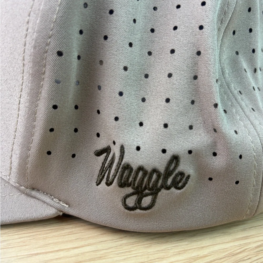 Brown Bear Waggle‎ Snapback Trucker Hat